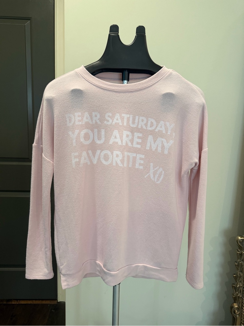 Weekend Soul Pink Dear Saturday Graphic Pullover XS